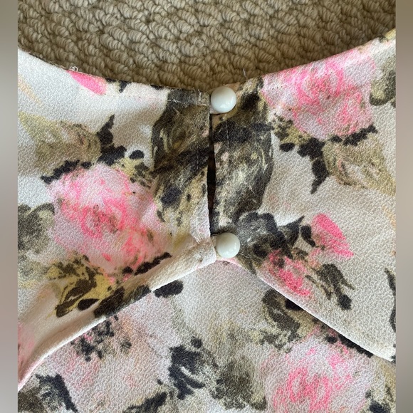 Peppermint Floral Dress Size M - Picture 7 of 9